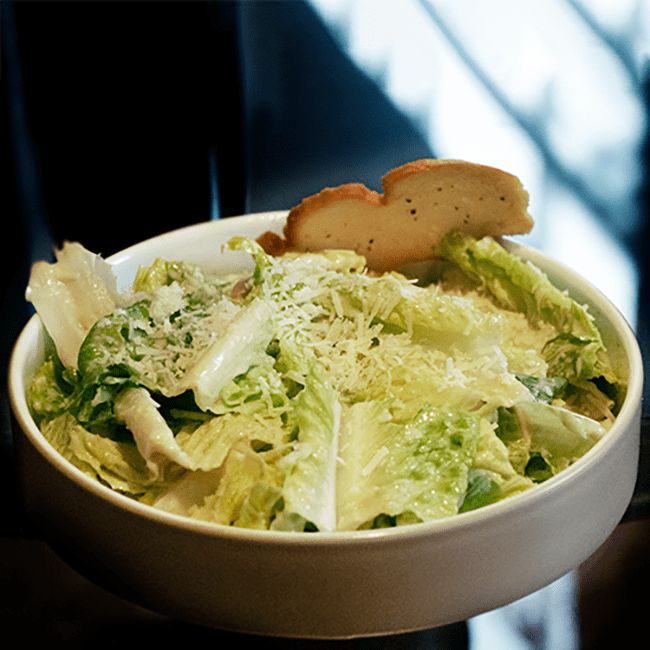 platillo ensalada césar